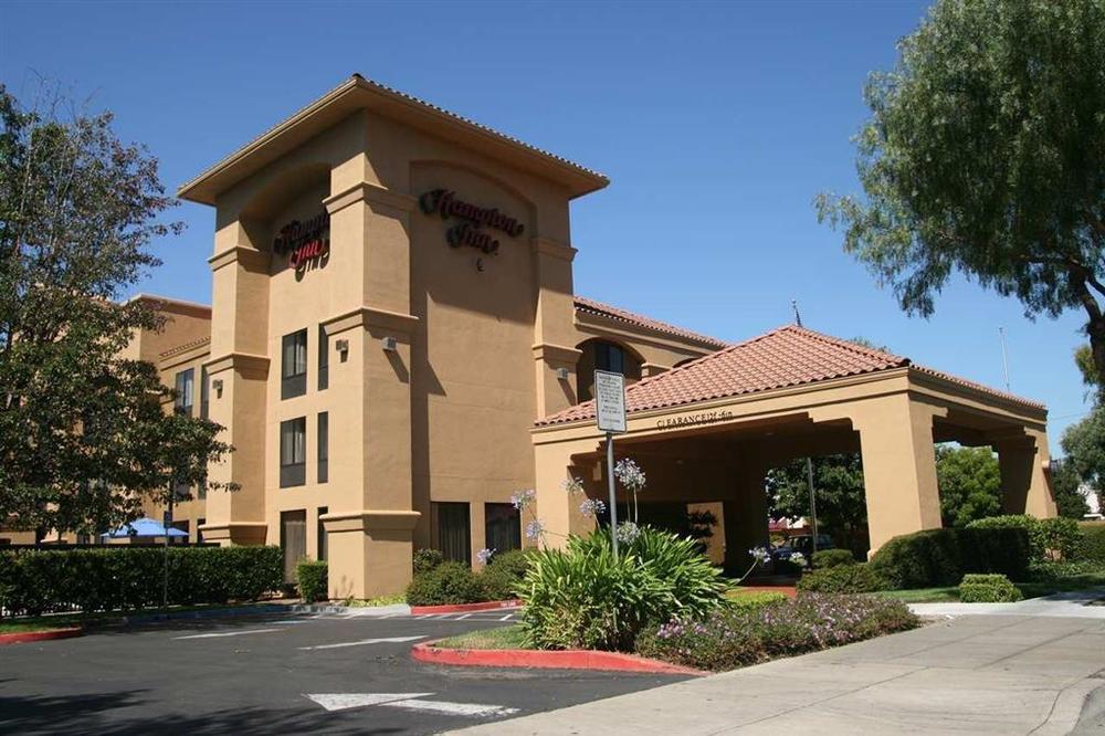 Hampton Inn Oakland-הייווארד מראה חיצוני תמונה