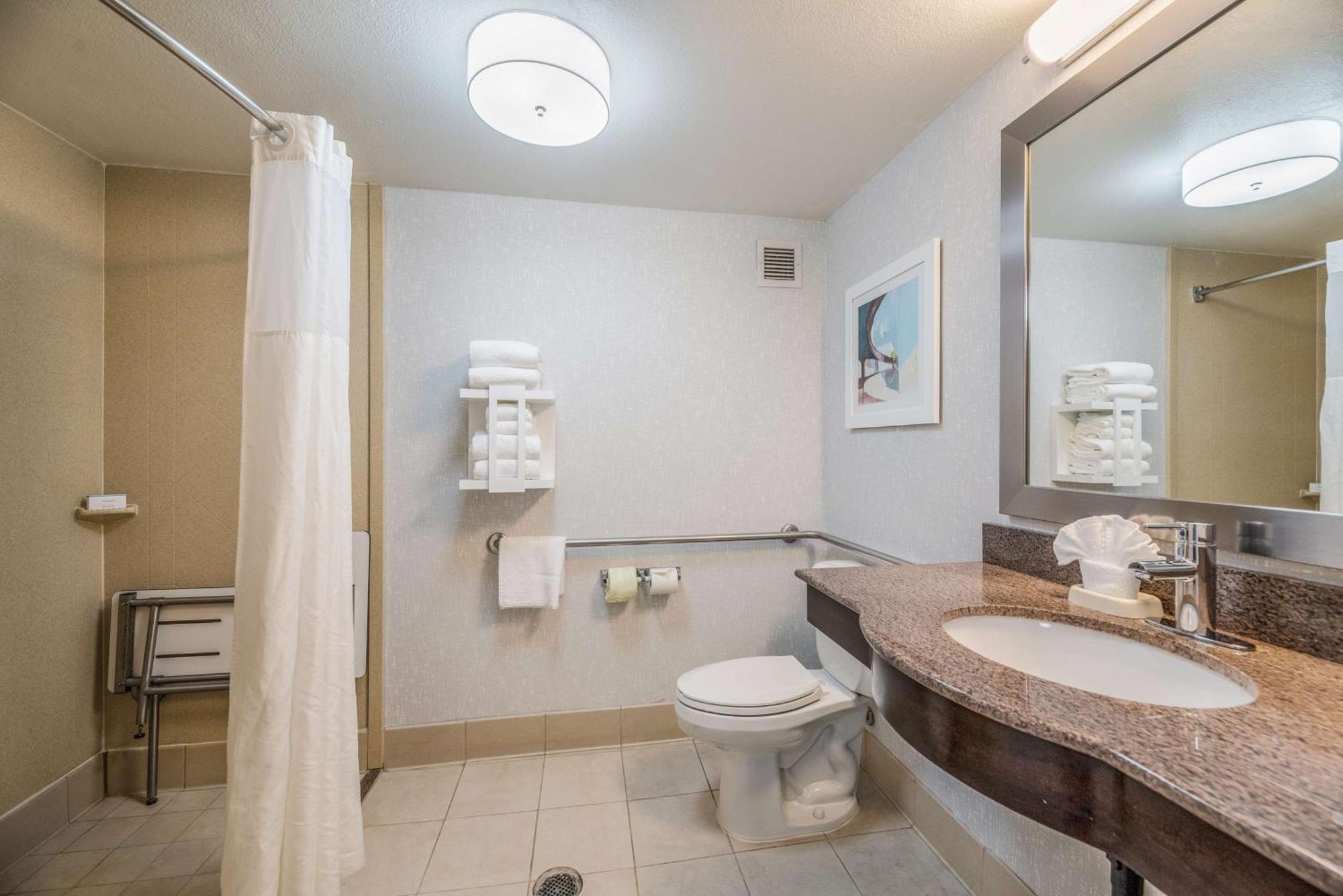 Hampton Inn Oakland-הייווארד מראה חיצוני תמונה